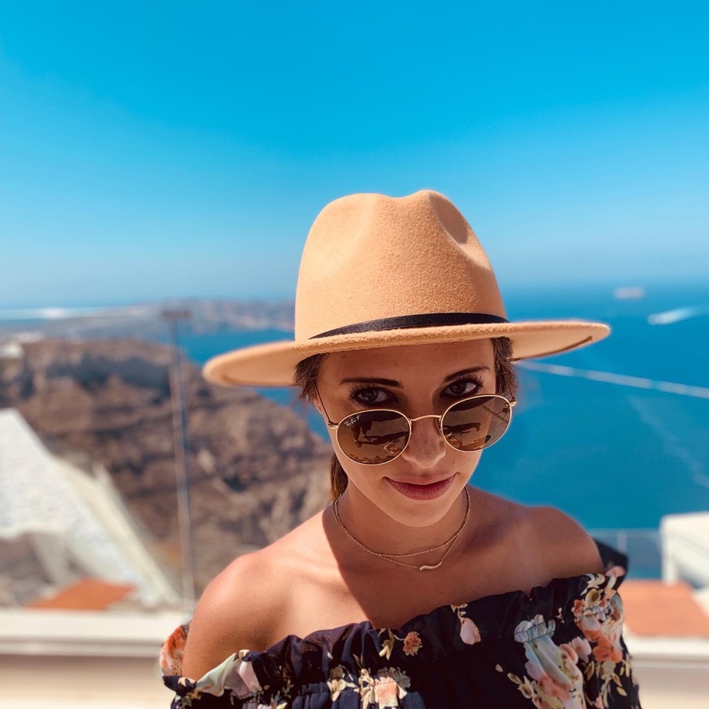 Meet your Posher, Meghan